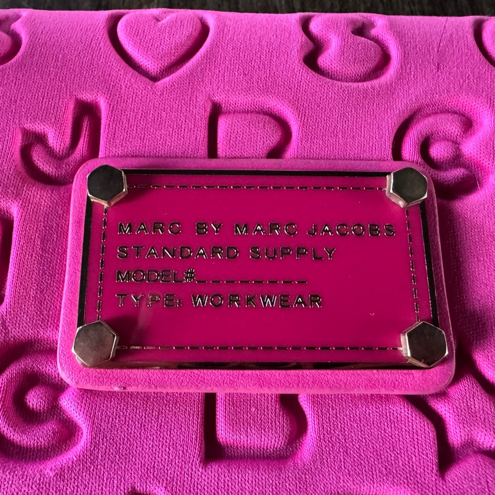 Marc Jacobs Pink Embossed Clutch - Picture 2 of 4